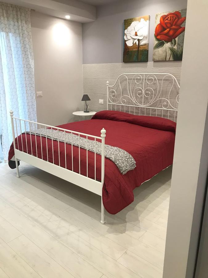 B&B Geolja 焦亚陶罗 外观 照片